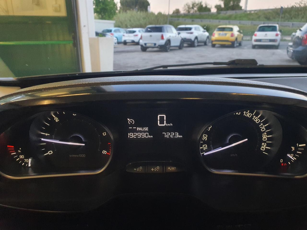 Peugeot 2008 BlueHDi 75 Active