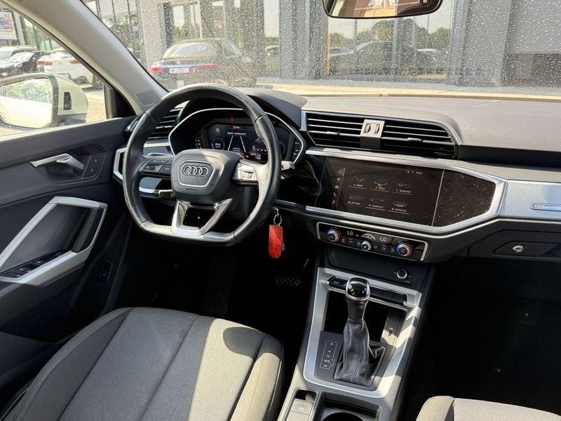 Audi Q3 Sportback 35 TDI S tronic Business Plus