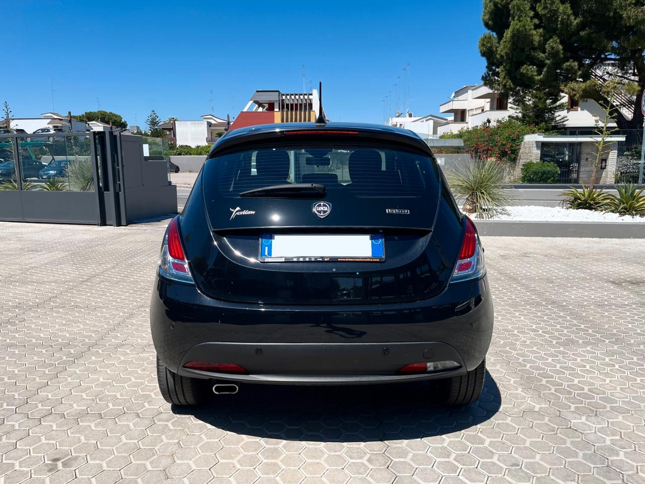 Lancia Ypsilon 1.0 FireFly 5 porte S&S Hybrid Gold
