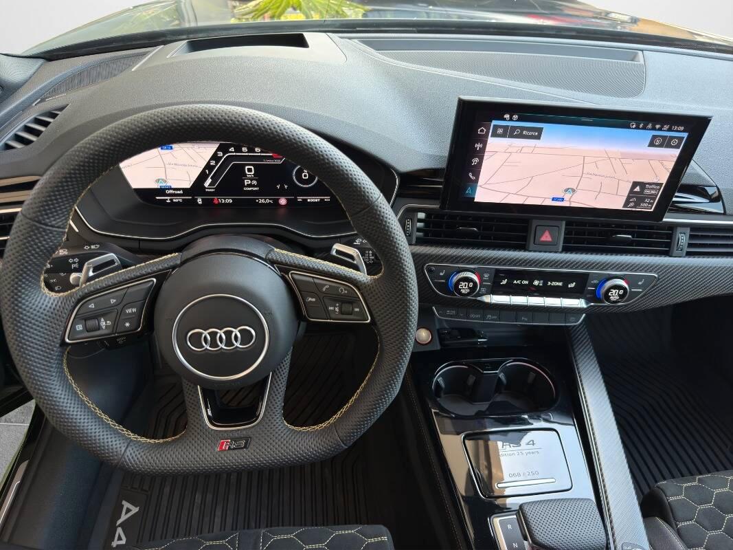 Audi RS4 Avant RS4 2.9 tfsi 25 years quattro 470cv tiptronic
