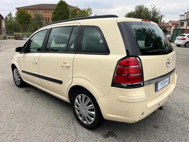 OPEL Zafira 1.6 16V Twinport Cosmo