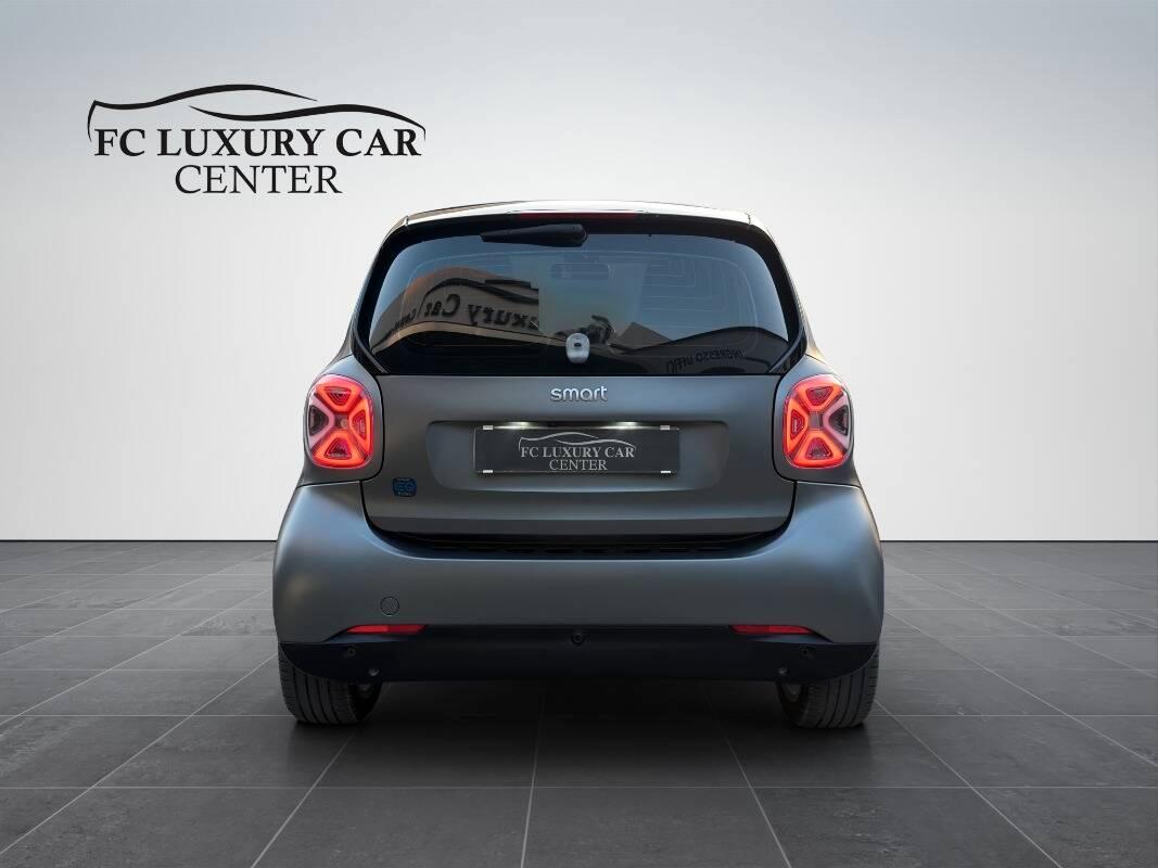 Smart Fortwo EQ Grigio Opaco Full led