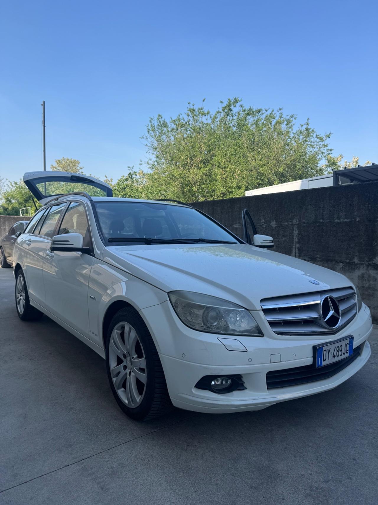 Mercedes-benz C 220 CDI S.W. BlueEFFICIENCY Executive
