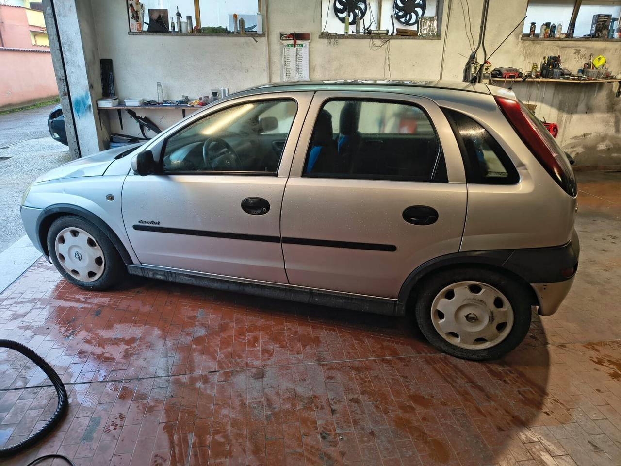 Opel Corsa 1.0i 12V cat 5 porte