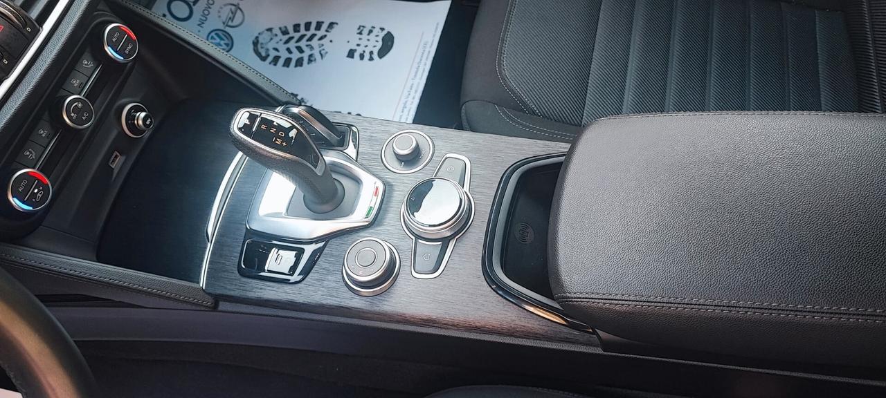 Alfa Romeo Stelvio 2.2 diesel italiana 9/2023