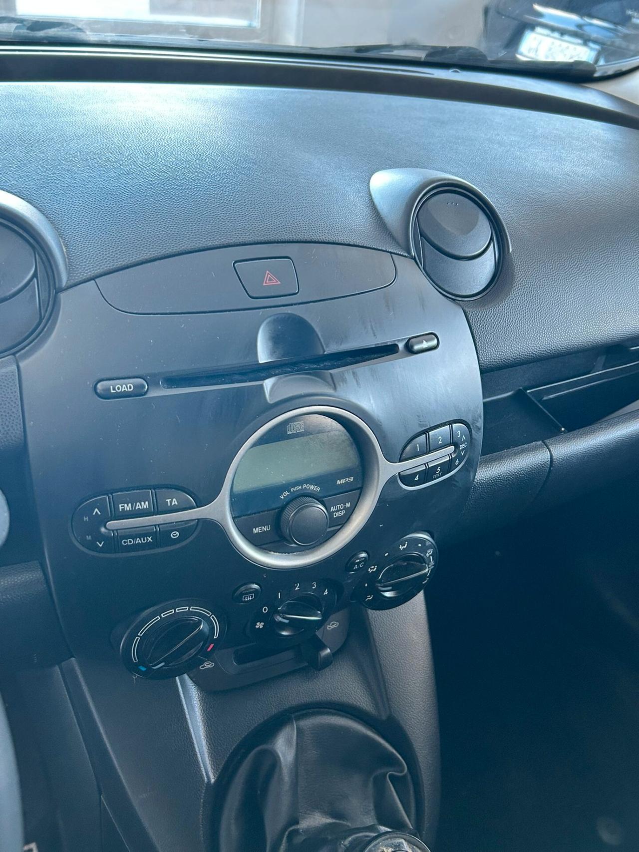 Mazda 2 1.3B X NEOPATENTATI 2008