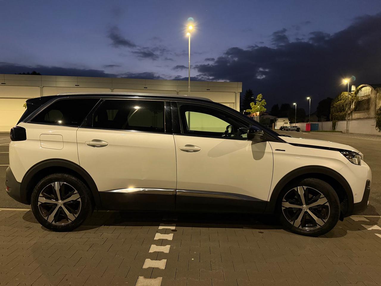 Peugeot 5008 1.5 Blue HDI 130 GT Line #50724