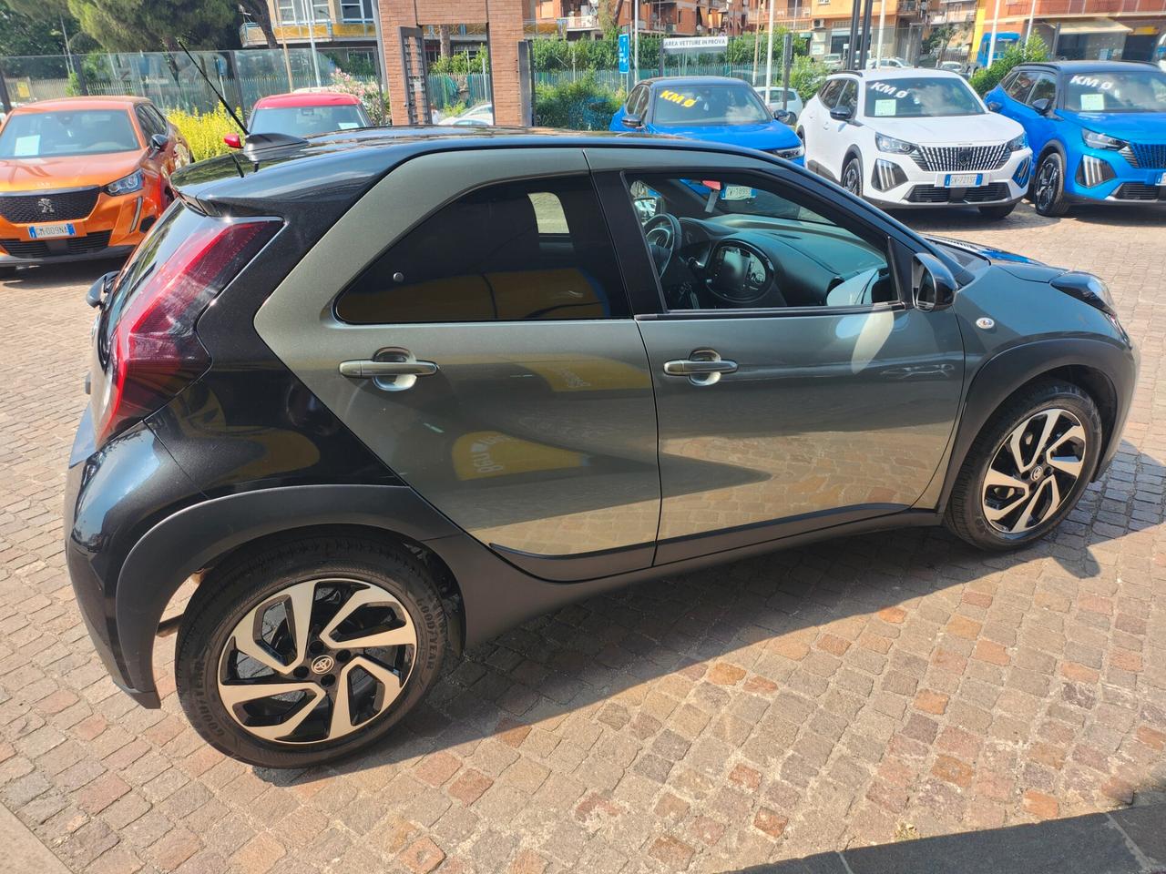 Toyota Aygo X 1.0 VVT-i 72 CV 5 porte Lounge Air S-CVT
