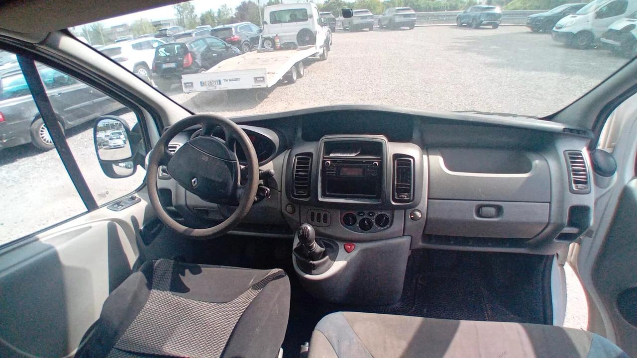 Renault Trafic T27 2.0 dCi/115 PC-TN Furgone DPF