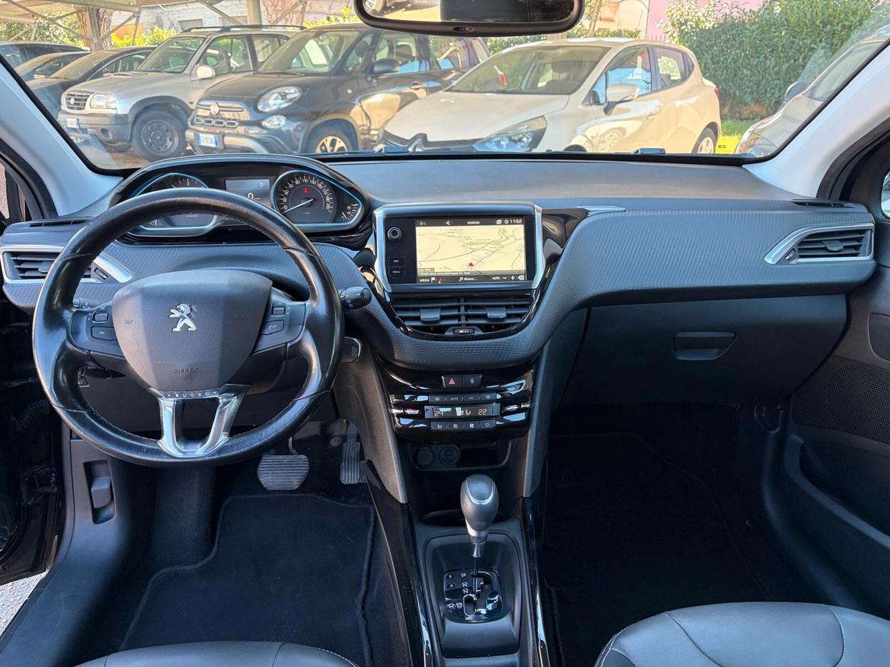 Peugeot 2008 BlueHDi 120 EAT6 S&S Allure