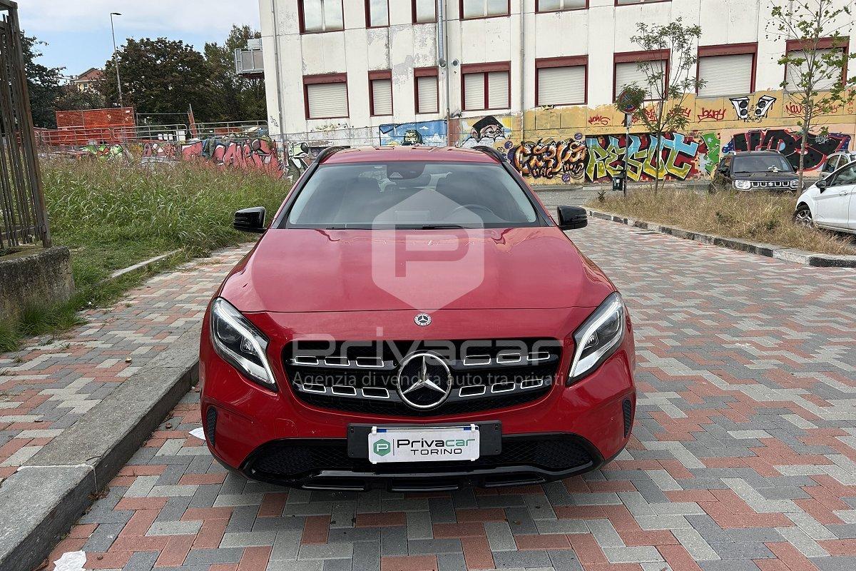 MERCEDES GLA 180 d Automatic Sport