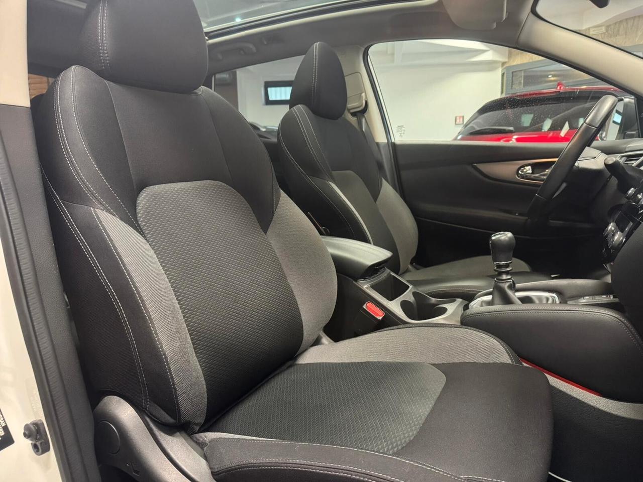 Nissan Qashqai 1.3 DIG-T 160 CV Tekna