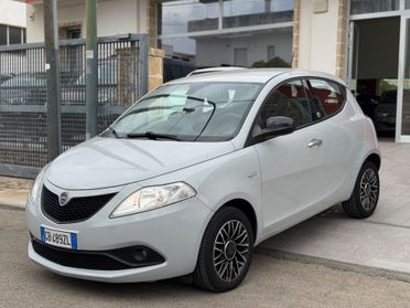 Lancia Ypsilon 1.2 69 CV GPL Ecochic Gold-2021
