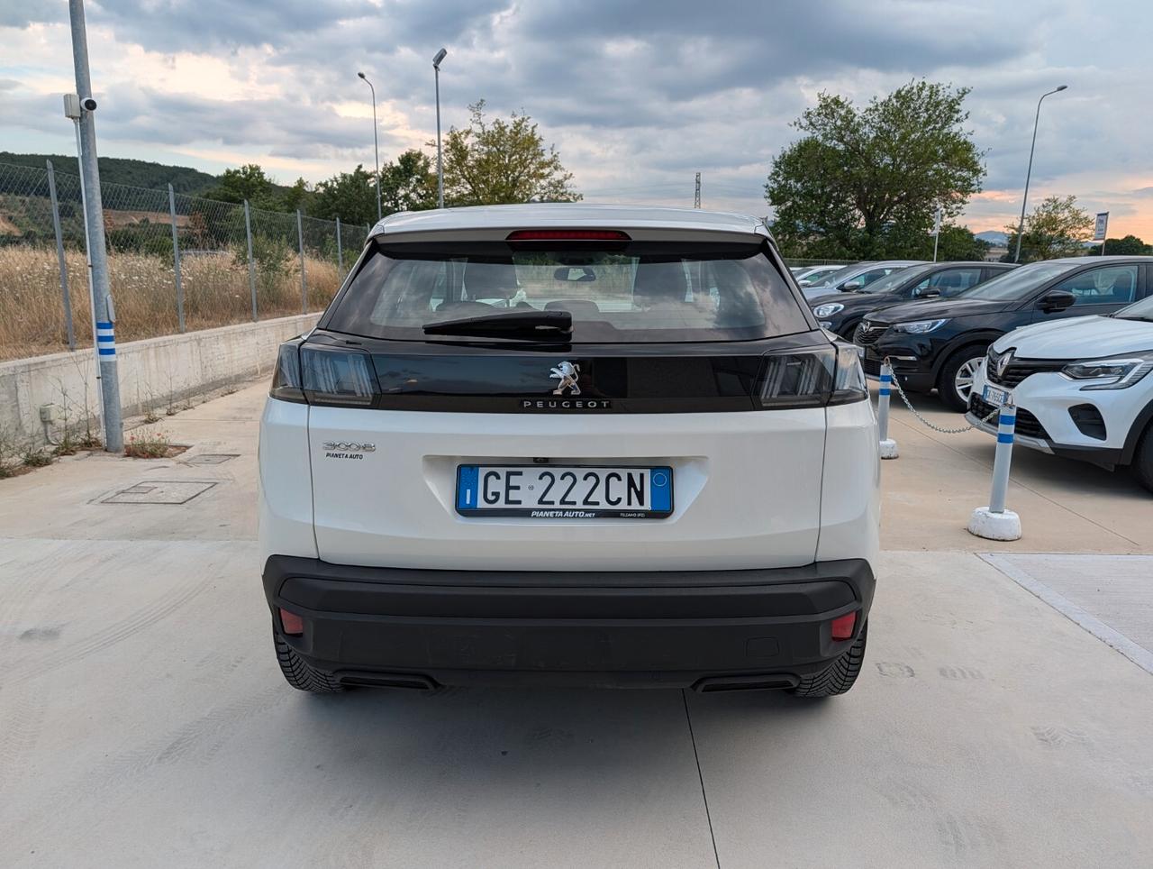 Peugeot 3008 BlueHDi 130 S&S EAT8 Active