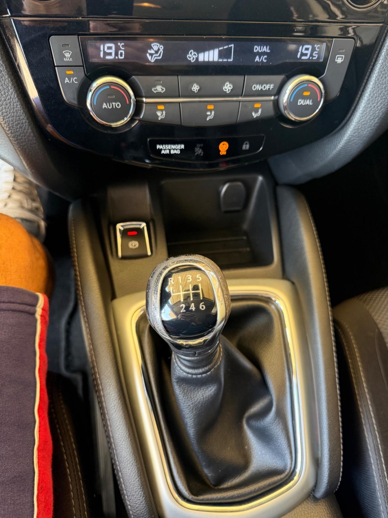Nissan Qashqai 1.5 Diesel 11-2015
