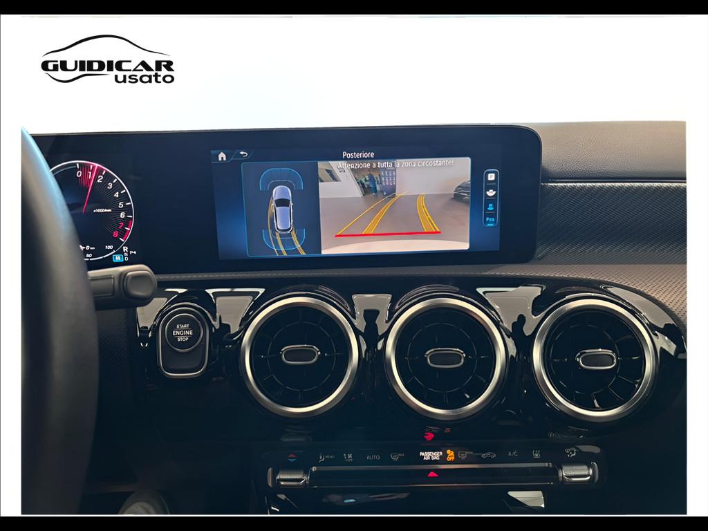 Mercedes-Benz Classe A - W177 2023 - A 250 e phev Progressive Advanced auto