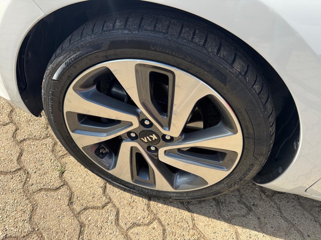 Kia Rio 1.4 CRDi 5p. Cool neopatentati euro 6
