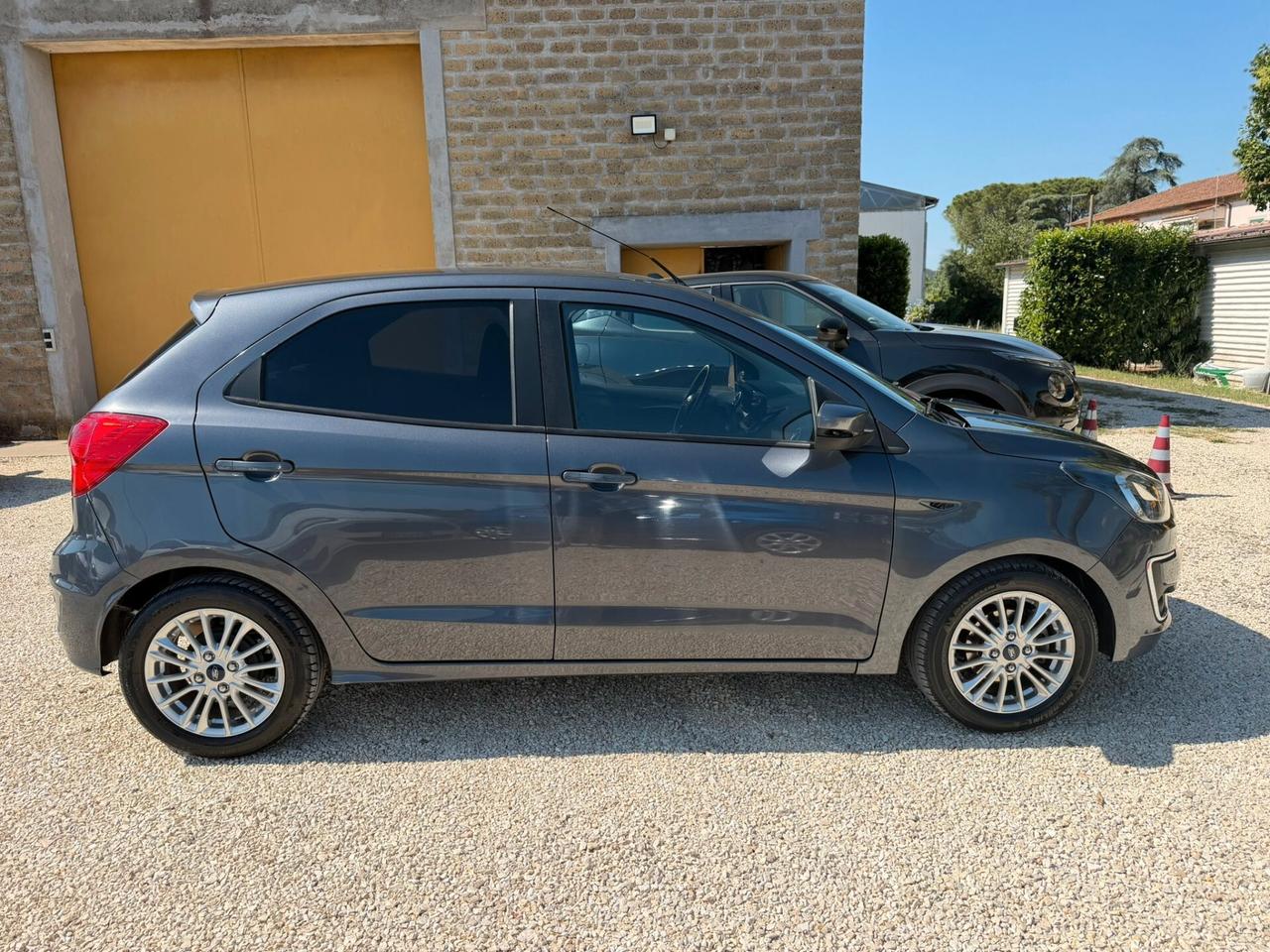 Ford Ka + 1.2 Unico Proprietario Neopatentati