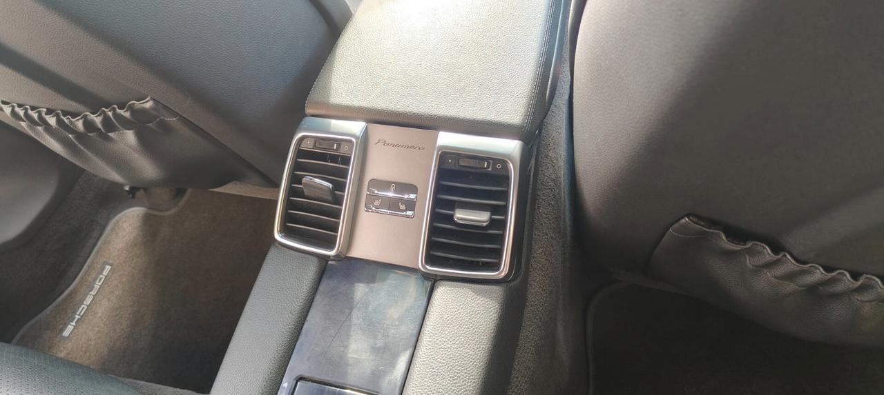 Porsche Panamera S 3.0d