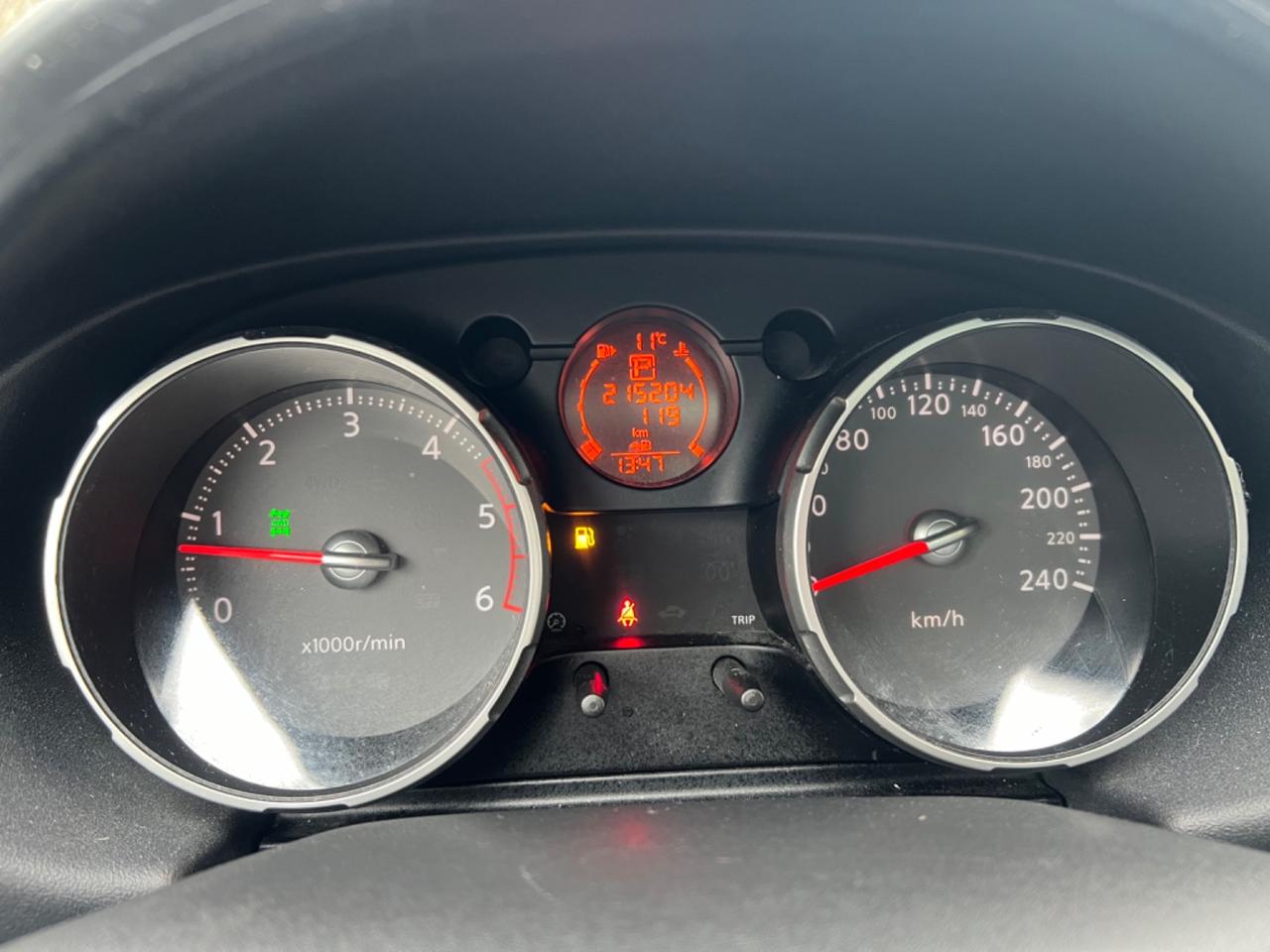 NISSAN QASHQAI 2.0 DIESEL 4X4 7 POSTI FULL OPTIONAL