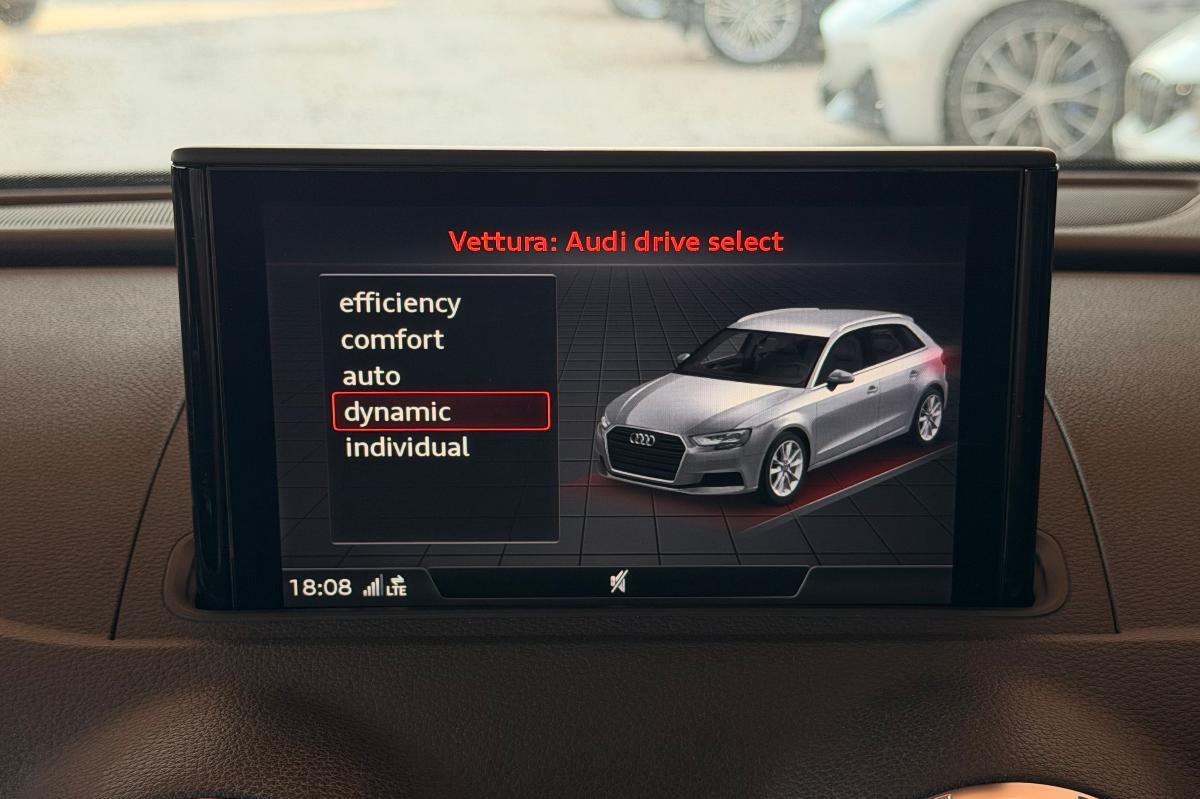 AUDI A3 SPB 1.6 TDI Sport