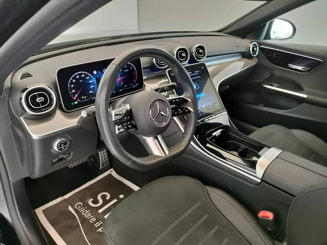 Mercedes-Benz Classe C-S206 SW 2021 - C SW 220 d mhev AMG Line Advanced 197cv auto