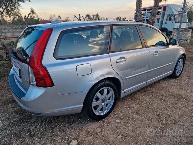 Volvo V50 1.6 Diesel 115 Cv - 2010