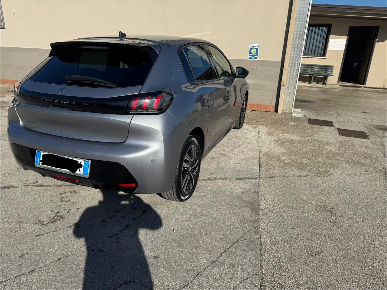 Peugeot 208 BlueHDi 100 Stop&Start 5 porte Allure
