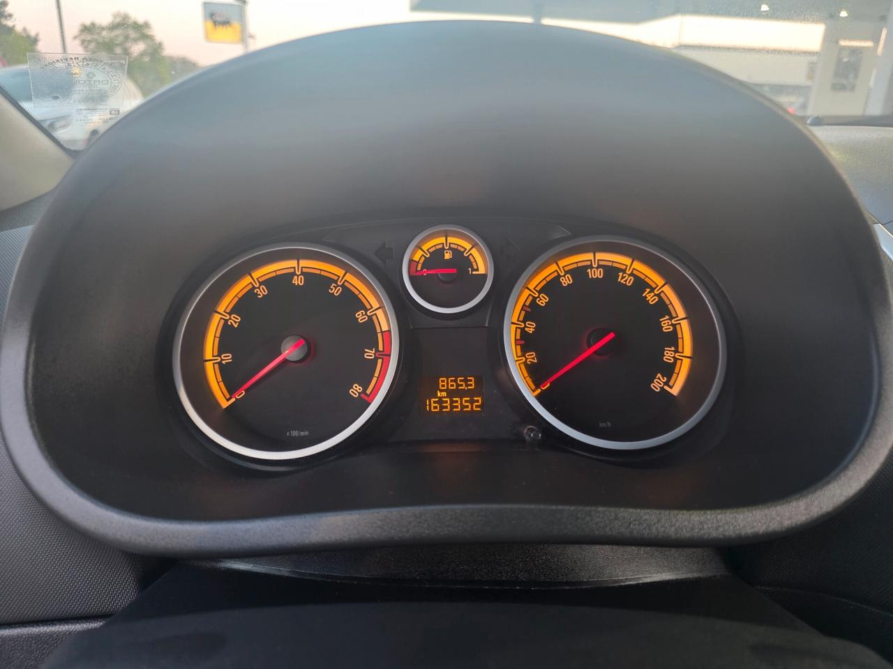 Opel Corsa GPL rivisionato 163000 km