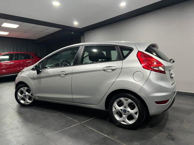 FORD Fiesta 1.4 TDCi 70CV 5 porte Titanium