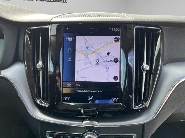 VOLVO XC60 B4 AWD Geartronic C.AUTO