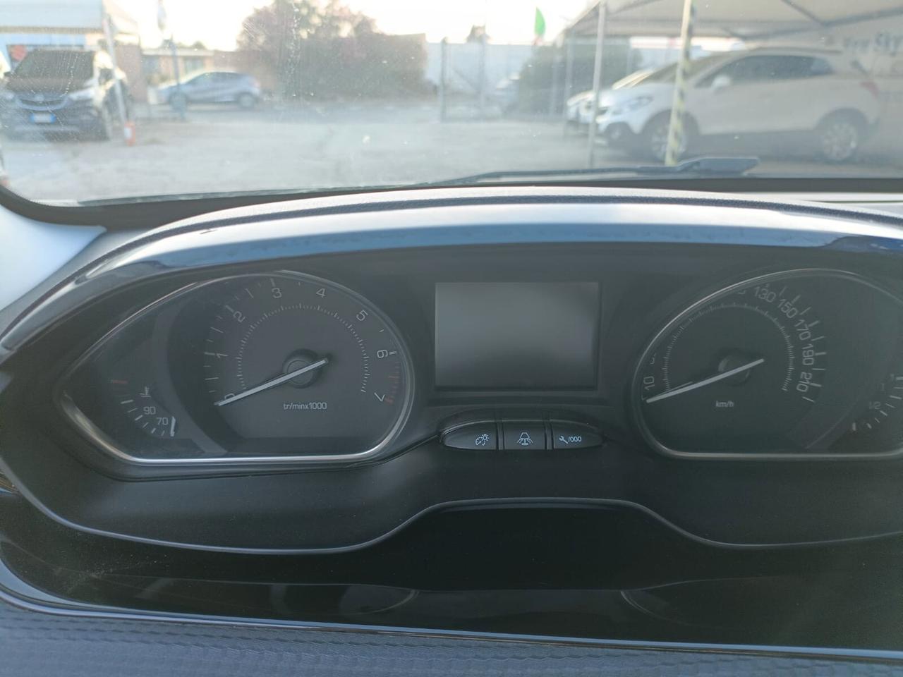Peugeot 2008 PureTech Turbo 110 EAT6 S&S Allure