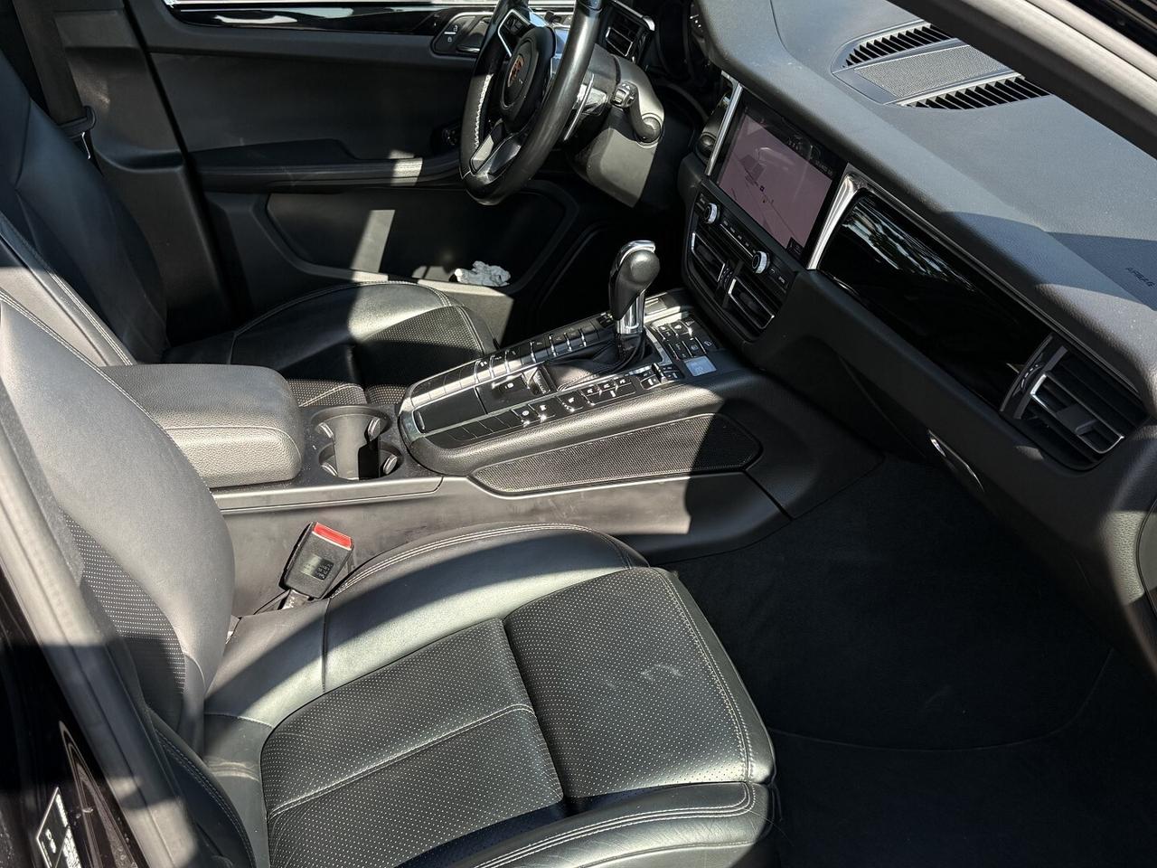 PORSCHE MACAN 2.0 BENZINA FULL OPTIONAL
