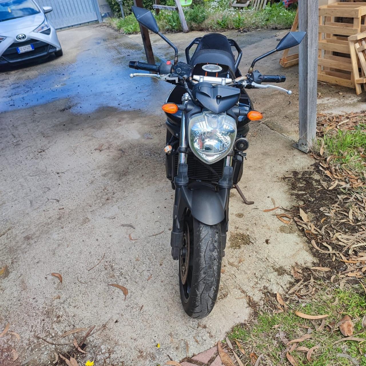 Yamaha FZ 6