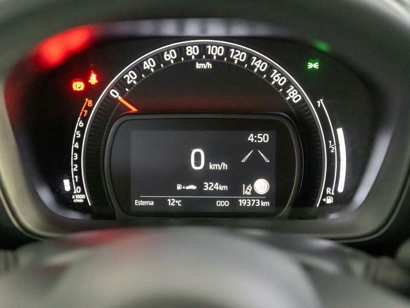 Toyota Aygo X 1.0B (72 CV) Lounge