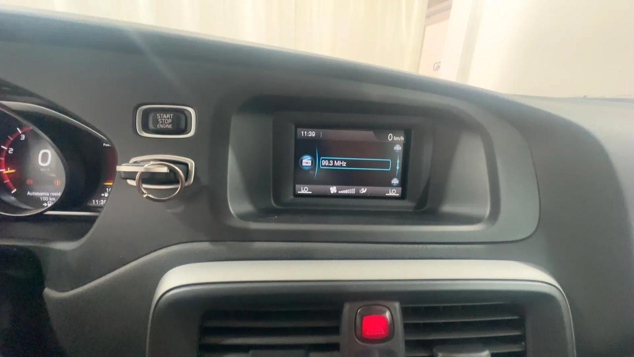 Volvo V40 T2 Business Plus