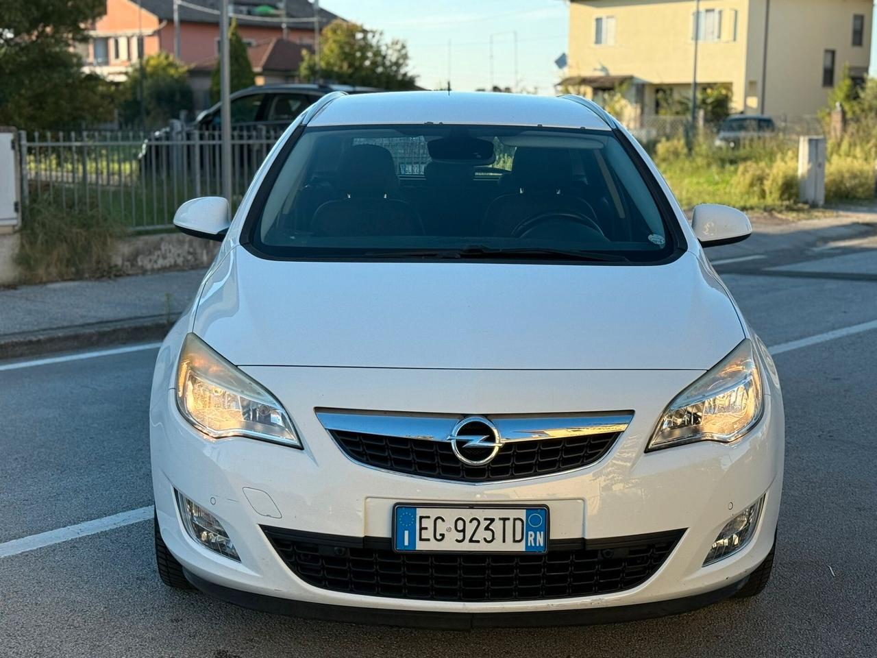 Opel Astra 1.7 CDTI 110CV Sports Tourer Cosmo