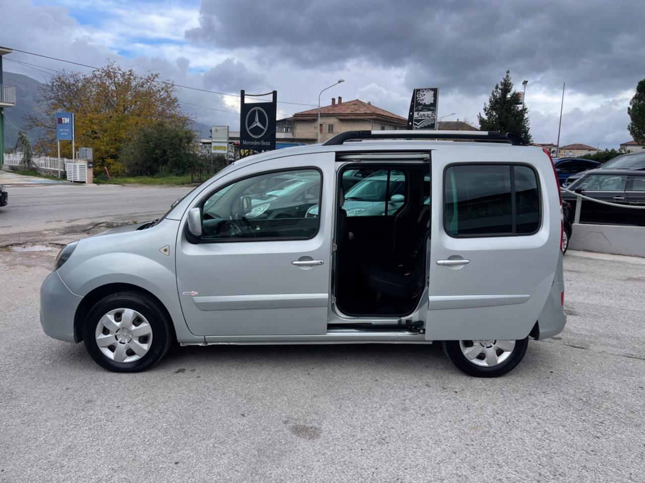 Renault Kangoo 1.5 dCi 110CV F.AP. 5 porte Tom Tom garanzia