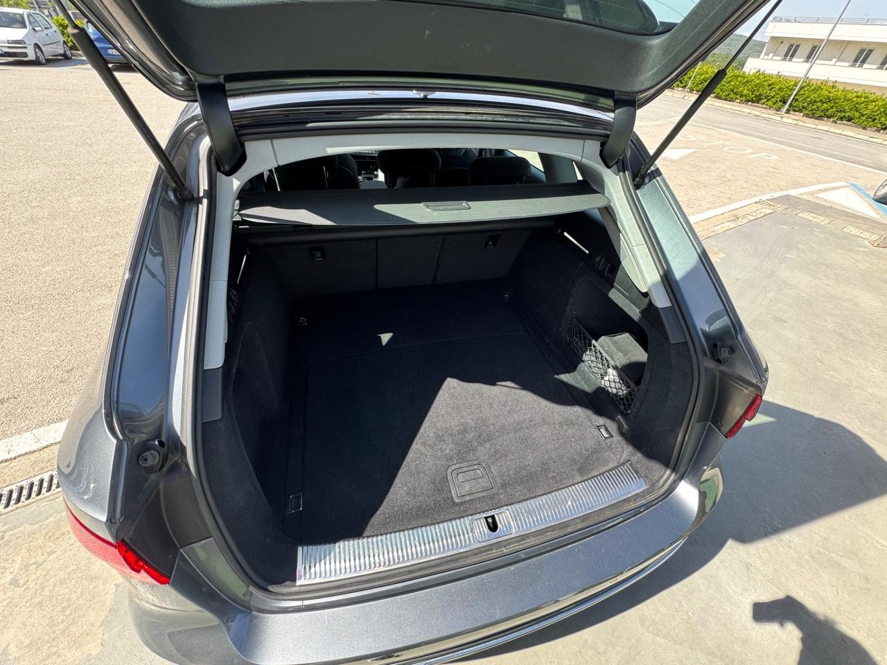 Audi A4 Avant 2.0 TDI 190 CV S tronic S line edition