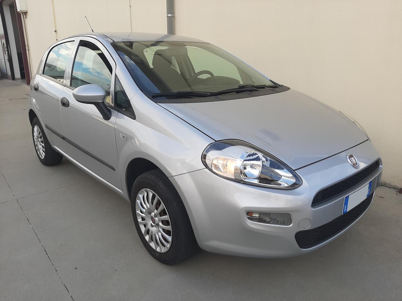 Fiat Punto 1.4 77cv 5p Natural Power Street