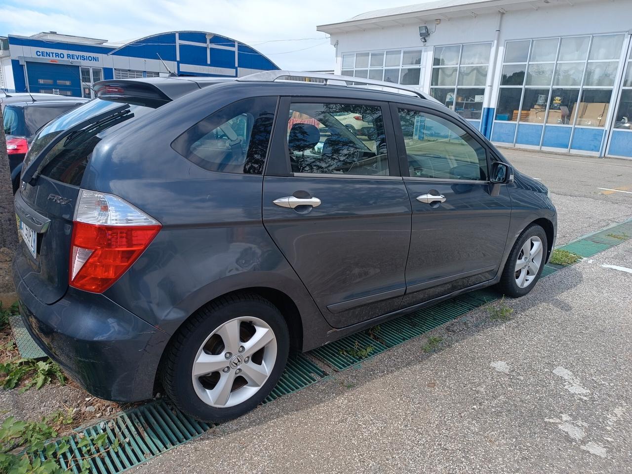 Honda FR-V 1.7 16V VTEC Comfort Plus