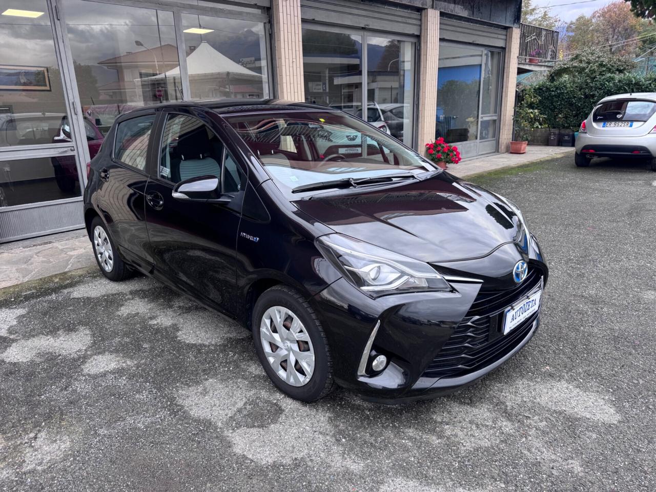 Toyota Yaris 1.5 Hybrid 5 porte Active