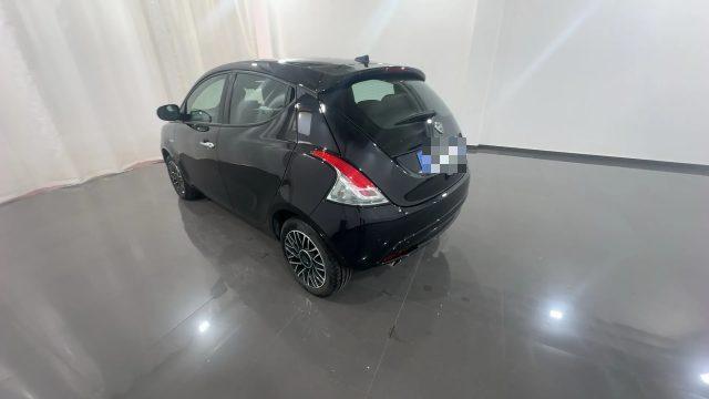 LANCIA Ypsilon 1.0 FireFly 5P S&S Hybrid Platino