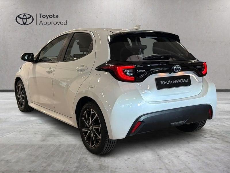 Toyota Yaris Hybrid Trend MY22