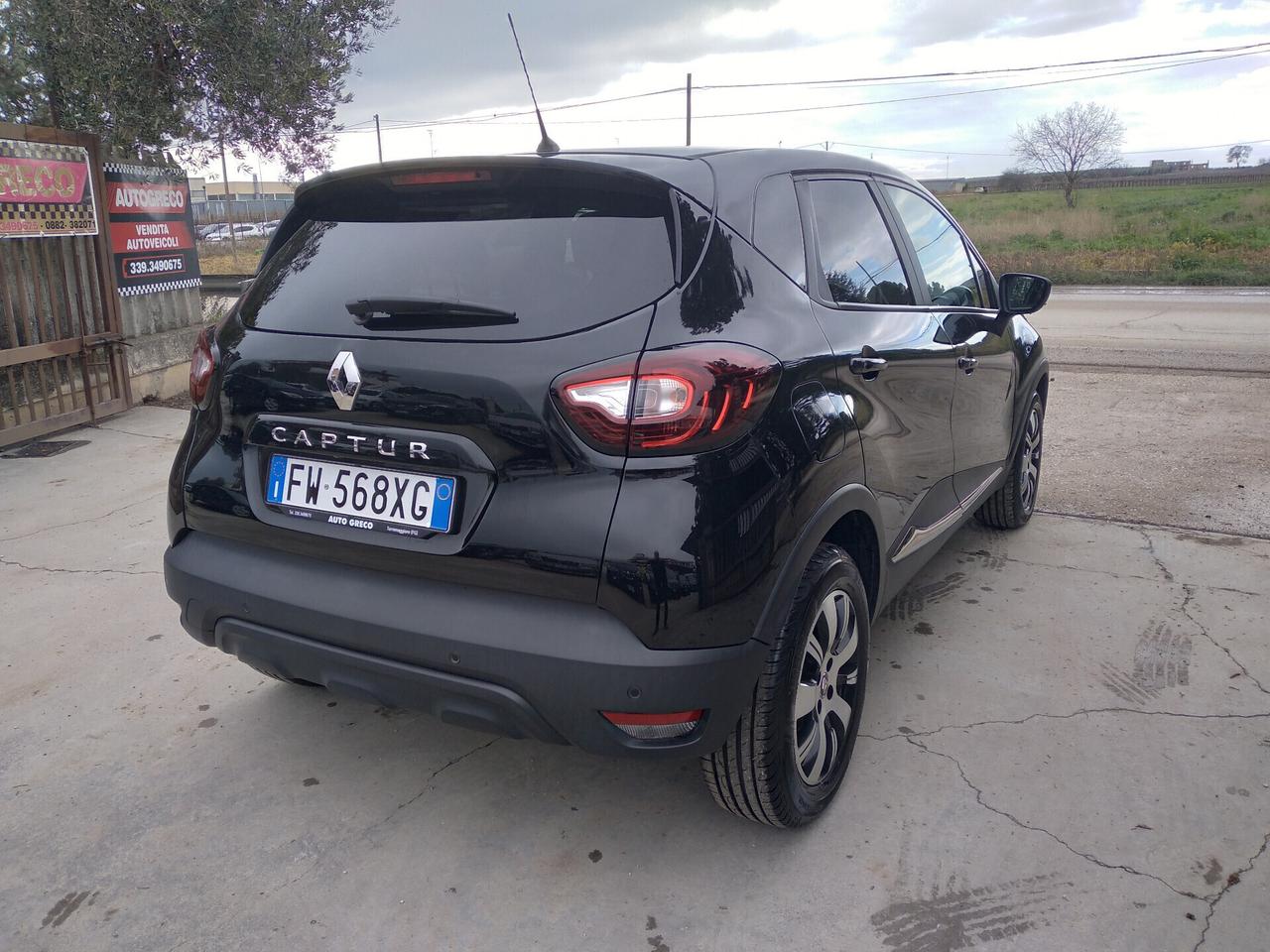 Renault Captur dCi 8V 90 CV EDC Sport Edition