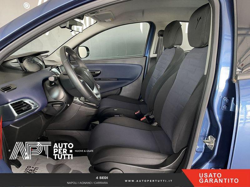 Lancia Ypsilon Ypsilon 1.0 firefly hybrid Platino s&s 70cv