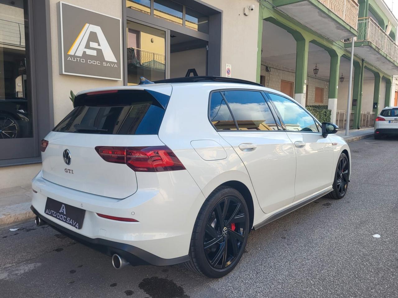 Volkswagen Golf GTI 2.0 DSG 245 CV/PELLE VIENNA / TETTO APRIBILE / FARI IQ...