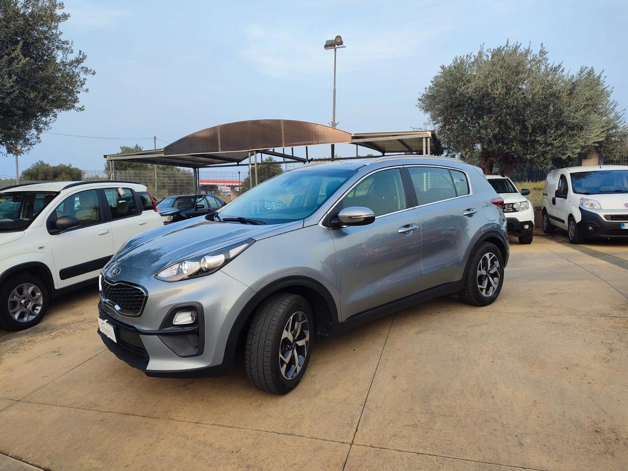 Kia Sportage 1.6 CRDI 136 CV Hybrid Business Class