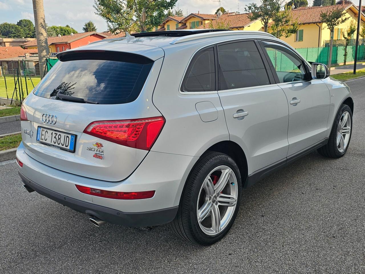 Audi Q5 3.0 V6 TDI quattro S tronic