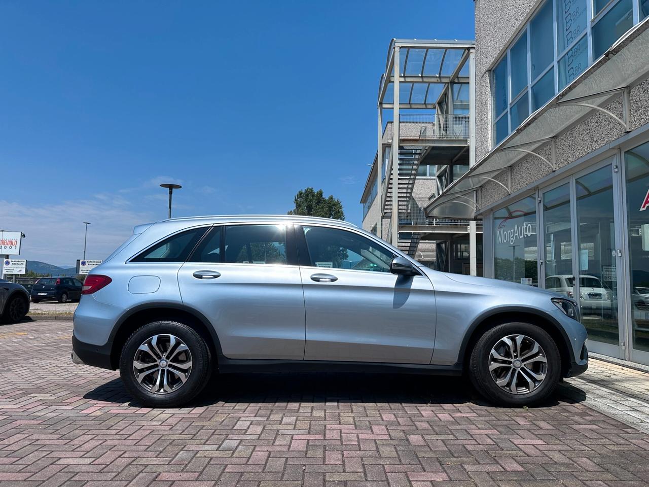 MERCEDES GLC 220d 4MATIC AUTOMATICA! EURO6b! NAVI!